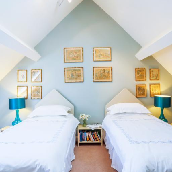 red-lipstick-retreat_images11